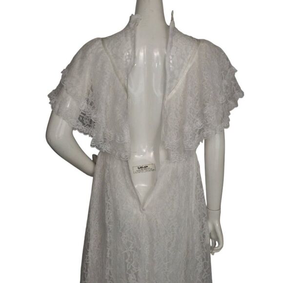 Vintage WEDDING Dress, 8, White Lace, Drape Shoulders, High Collar, Sleeveless - Picture 9 of 13
